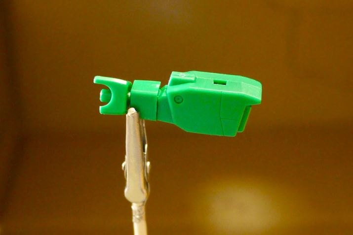 x́uHGUC 1/144 MSA-003 lv̍r݂̂^bNO[ɓhĂ݂܂