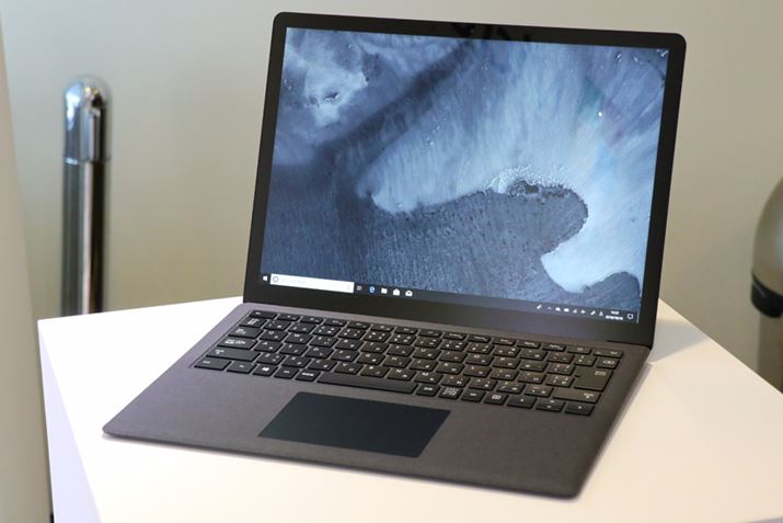Surface Laptop 2̃ubNf