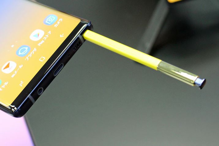 VSýABluetoothڑƂȂAAṽRƂĂpł