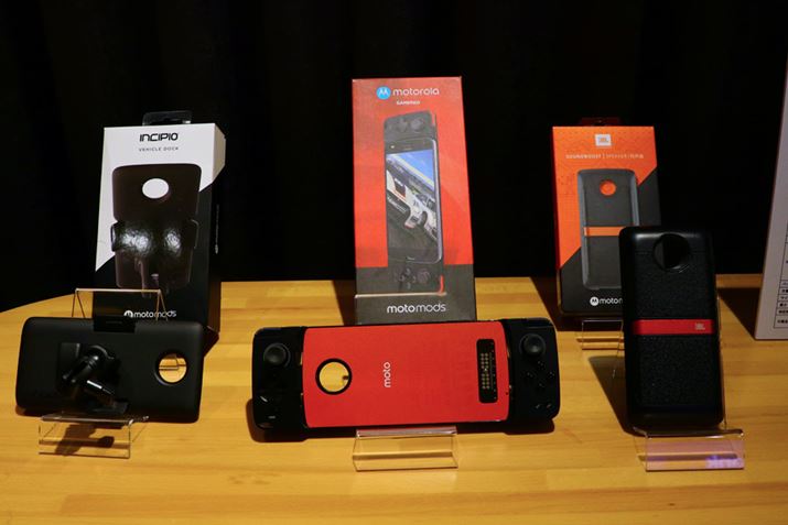 ur[NhbNvAuMoto Q[pbhvAEuJBL SoundBoost | Speakerv