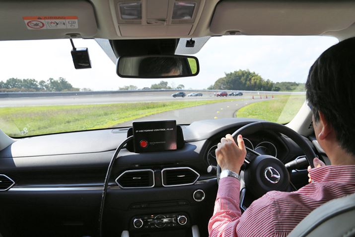 GVCvX̎ԂɏănhOH𑖍slqB