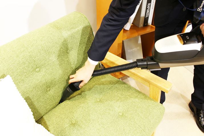 z[X̐[ɃmYtđ|قAfR肪NI