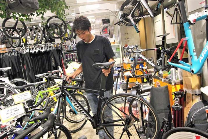 yʂ̃A~oCNi10sقǁjۂɎĂ݂āǍyɋq