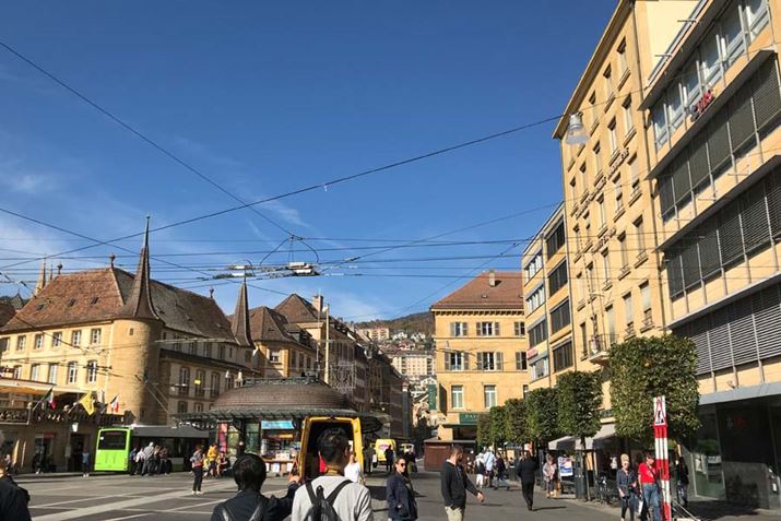 k[Ve̊X݁BȊO̓AWAlSȂBȂ݂ɃtXꌗ