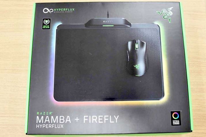 uMAMBA HyperFluxv̔́Â悤ȃfUCBTCY͂傫߂