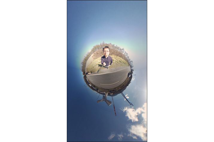 ۂɎBe360°ʐ^Bł͎B_gĂ܂AŎĎB邱Ƃ\ł