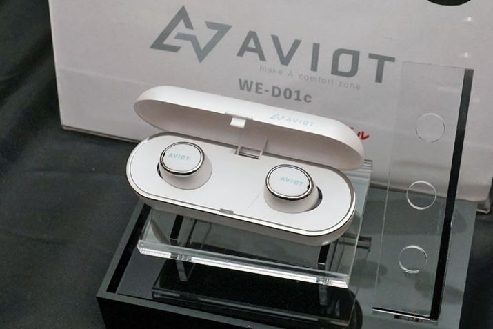 ʔ̌胂f́uTE-D01cvWĂBXɕԂƂقƂǂȂfy߂̂wbhtHՂ̑햡