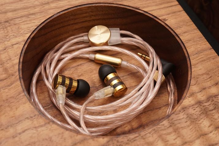 VK舵uhDITÁAЂ̐eЂłPackagersЂ̑n݂LOSE300萶ỸCzuProject 71voB}JbTG{j[Ɛ^J̃nCubg➑̂́AЂƂЂƂ{̐ElŎdグĂƂ