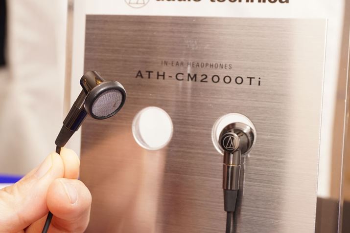 ł͂ȂMdɂȂI[v^Ci[CźuATH-CM2000Tiv