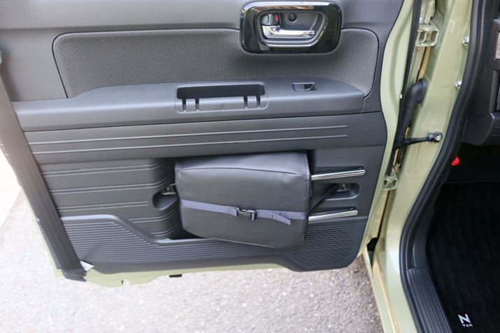 ԒŃV[g܂肽ލۂɎOȂ̃wbhXǵAhA̓Ɏ[ł