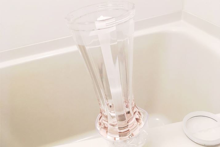 ���̂悤�ɐ�p�L���b�v�ɂ͂߂ĕ���ȂƂ���ɒu���΁A�t���܂ɂ��Ă����肵�Ă����̂ł��I