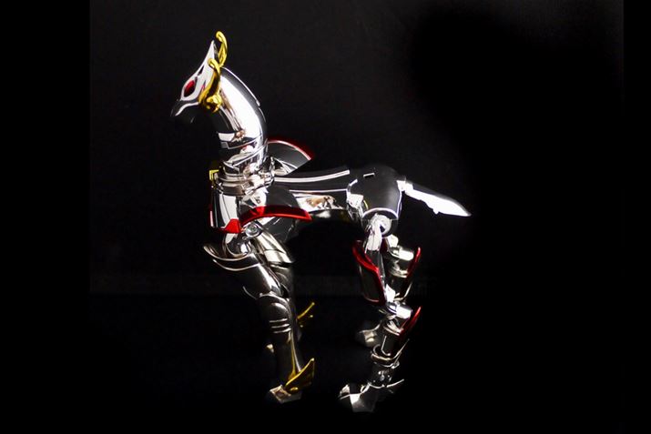 ���K�����ɋ��A�[�}�[�𑕒����A�r������Ɩ{�̂�����