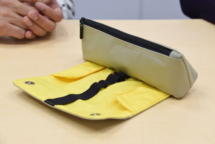 }OlbgzbNOƁA{̂ޒtbvWJB̃tbvɂ͔閧cc