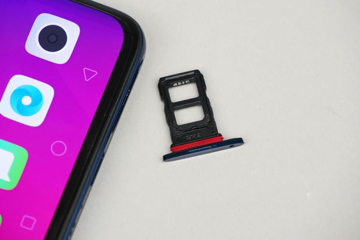 nanoSIMJ[h\1Av2i[łSIMJ[hXbgBmicroSDJ[hɂ͑ΉĂ܂