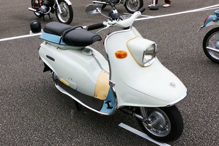 ������ƁA�t�ɐV����������f�U�C�����B�^���f���V�[�g�𑕔����A2�l�����\