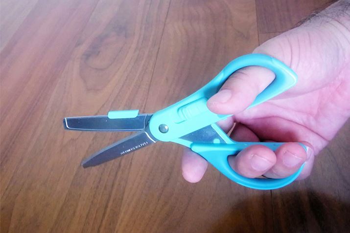 i͂Ȋŕʂ̃nT~ƂĎg܂