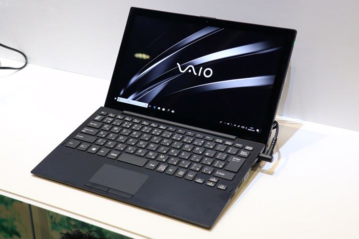 �t���b�v�Ȃǂ����F��ALL BLACK EDITION