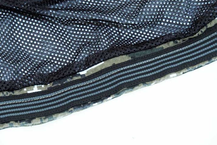 AE^[̂オh߁Aw̐Ɋ~߂Ă