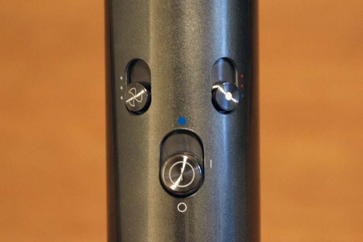 ╗ւ̐؂ւXCb`́AƂ킩₷ʒuɗ~