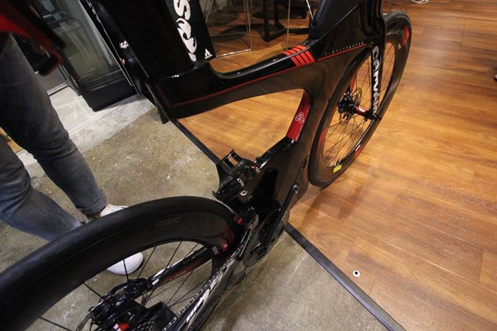 gCAXoCNɂ́AʓIȎ]Ԃł͌Ȃȃt[`̗pĂ郂f