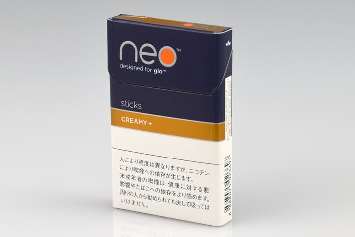 �p�b�P�[�W�ɂ́A�uCREAMY +�v�ƕ\�����ꂽ�u�l�I�E�N���[�~�[�E�v���X�E�X�e�B�b�N�v