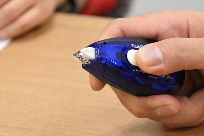 e[v̗ɂ́AAt@xbg̕p^[Ă