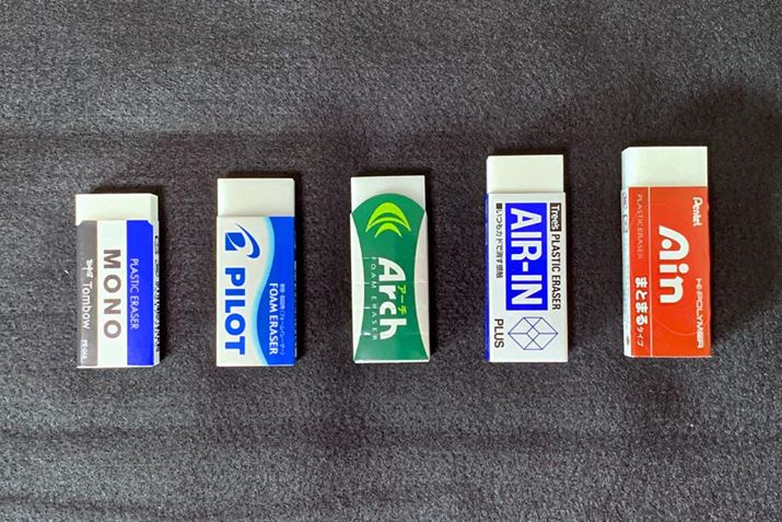 li͓łA[J[ɂĔɑ傫ႤƂ𔭌