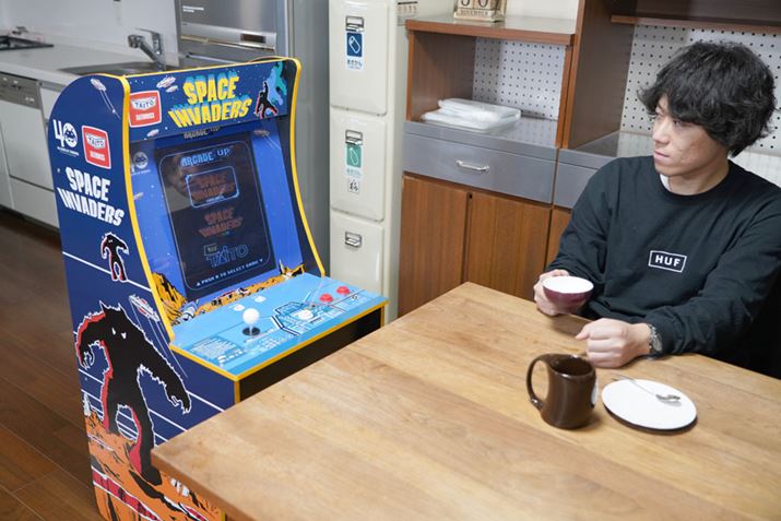 _CjOe[uׂ̗ɒu΁AЂƂ炵ł݂Ȃ