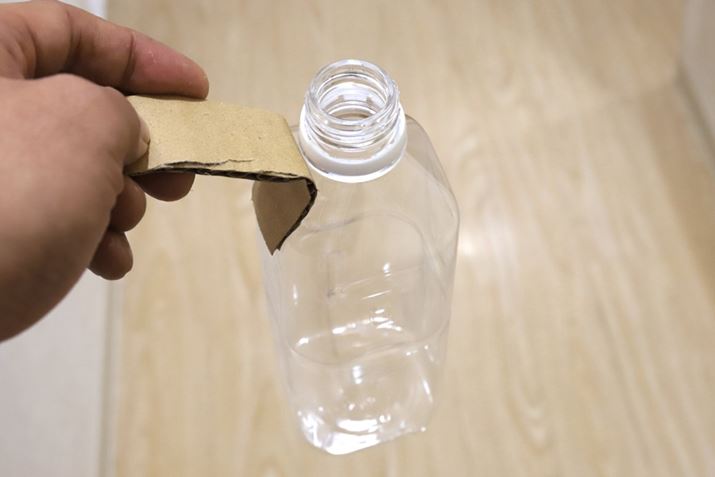 \tĖ1ł̒ʂAƃybg{gɂڒł