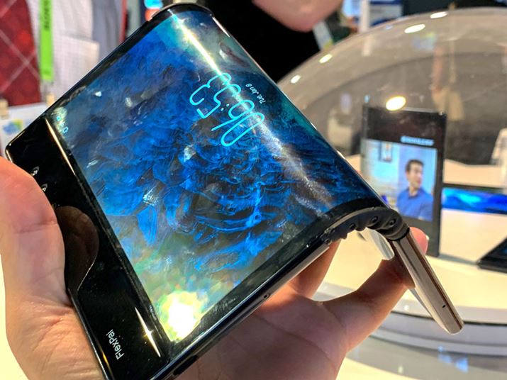 �b��̐܂肽���݃f�B�X�v���C���ڃX�}�z�uFlexPai�v�ɔ���܂�