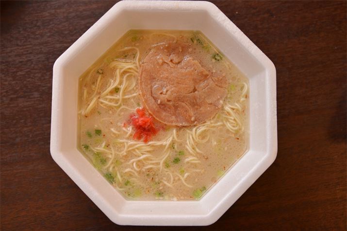 rWAIɂ́AԂ̃`[V[ƑN₩ȍgIDANZg