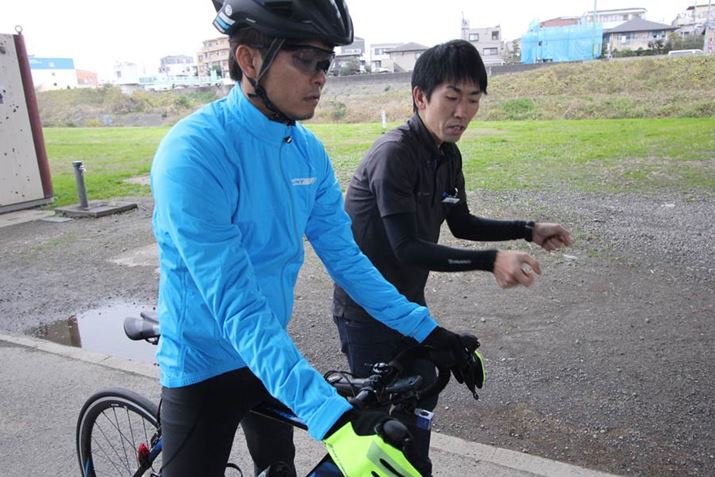 qW炩ȂāArɊ肩炸邱Ƃ