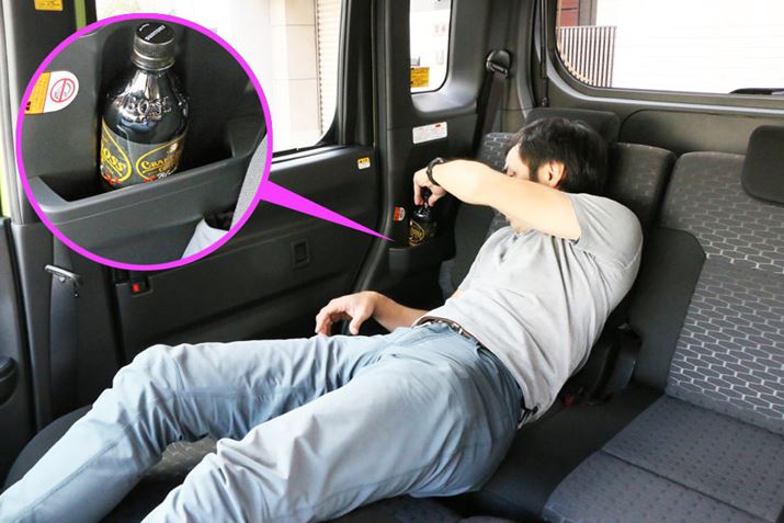 ɂȂ܂܎肪͂ʒuɃhNz_[̂