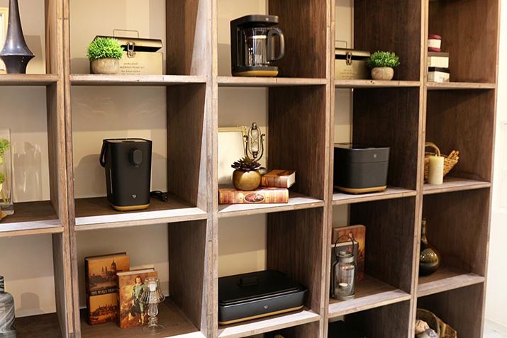 STAN.V[Y͍{fBɃuẼCfUCœꂳĂ܂