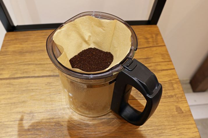 R[q[🹂ۂɂ́AoXPbgɃy[p[tB^[tAR[q[Zbg