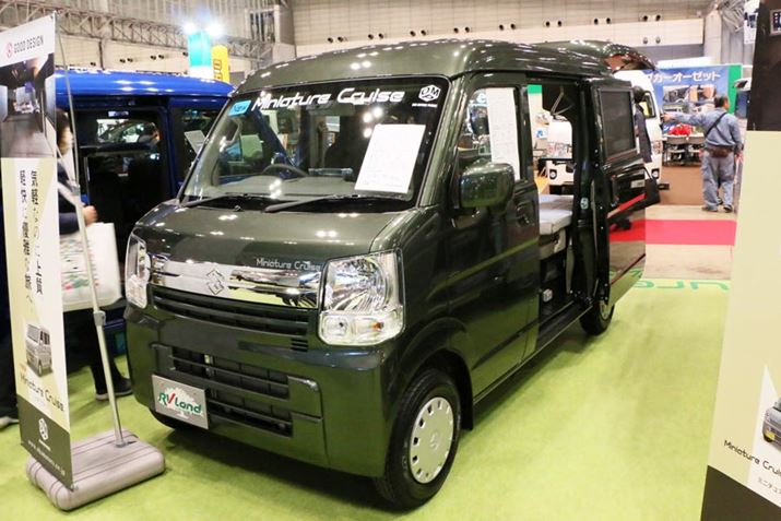 4�l���2�l�A�Q���\�B238��7750�~�i�ŕʁj