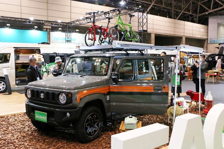 �W���ԗ��ɂ͎��]�Ԃ��ς܂�A�T�C�h�I�[�j���O�����������ȂǁA�Ȃ��Ȃ��������͋C�̎d�オ�肾