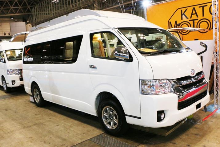 4�`5�l����Ԃł���u�u���[���[���v�B���i��591��8000�~