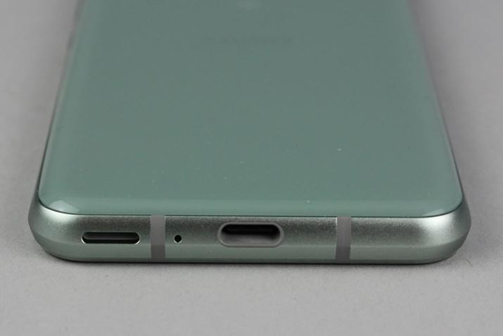 {fBʂɂ́AUSB Type-C|[g