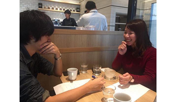 `Pbg𔃂lɑΖʁiΖʂIjŃT[rX񋟂̂^C`Pbg̓łi摜񋟁F^C`Pbgj