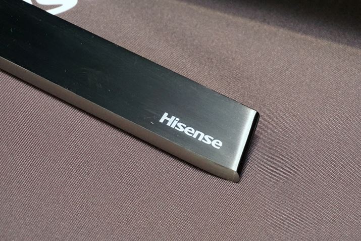 ׃Zł͂ȂAX^hɃ[J[SzuĂ̂͒