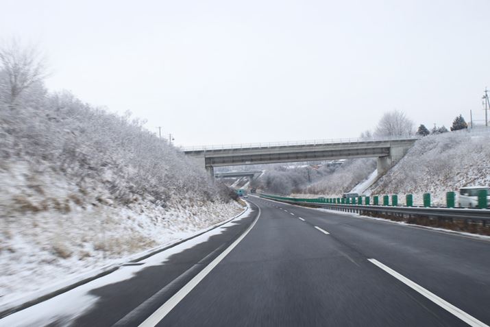 ���H��z�肵�ă��C�h�����W��4��AT���̗p����Ă��邪�A�������H�ɏ��Ƃ�͂�5��AT���ق����Ȃ�