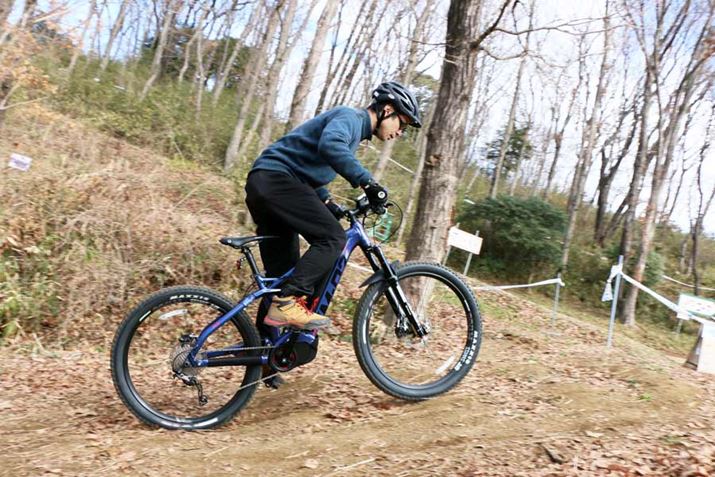 ����͂��̍Ō�̓o����]�T�ŃN���A�ł����B�킴�ƌ�ւ����ׂ�₷���������������Ă݂����A�S�R���C�I