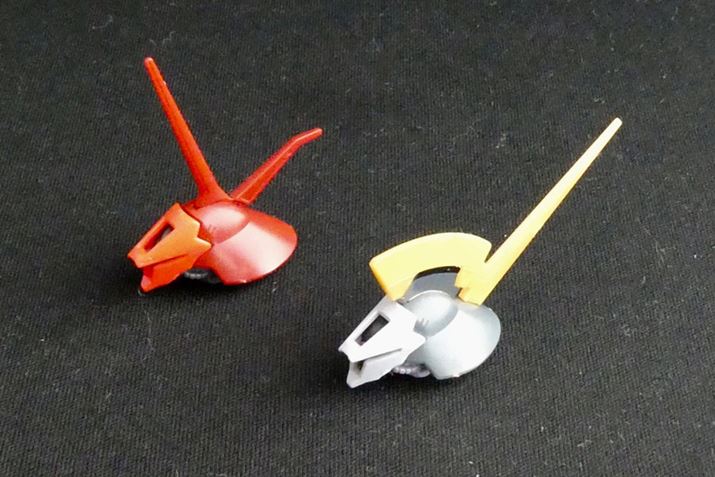 ̃Aei`󂪈قȂ܂Ap[cV[͐FႢȂł