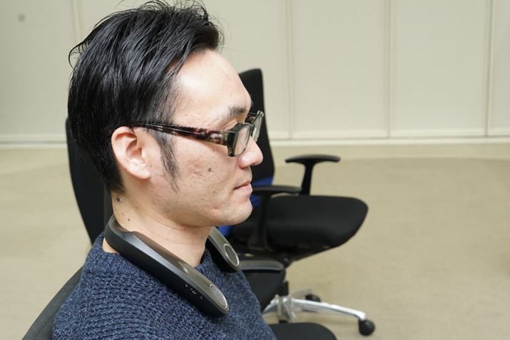 uAN-SX7Av𑕒ƑOʒuɃXs[J[`