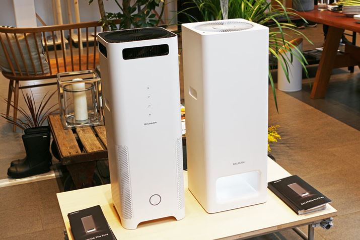 uThe Purev̑OfuAirEnginevƌׂ邱ƂłR[i[܂