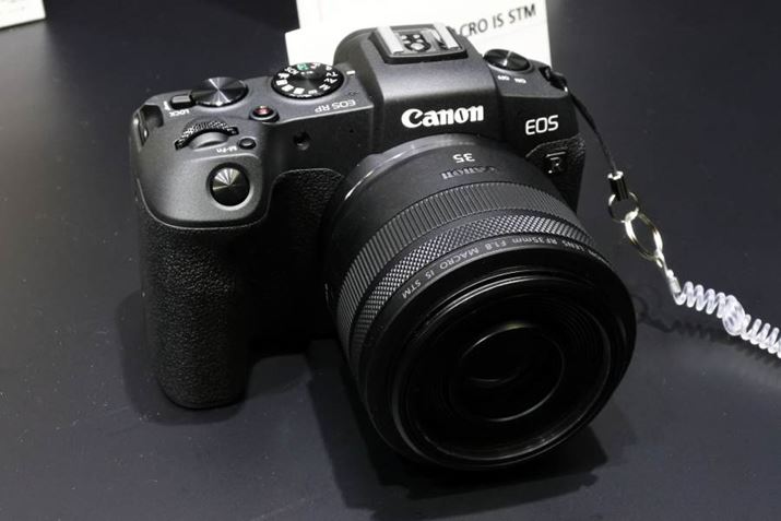 Lm̃u[Xōł̐lW߂ĂuEOS RPv