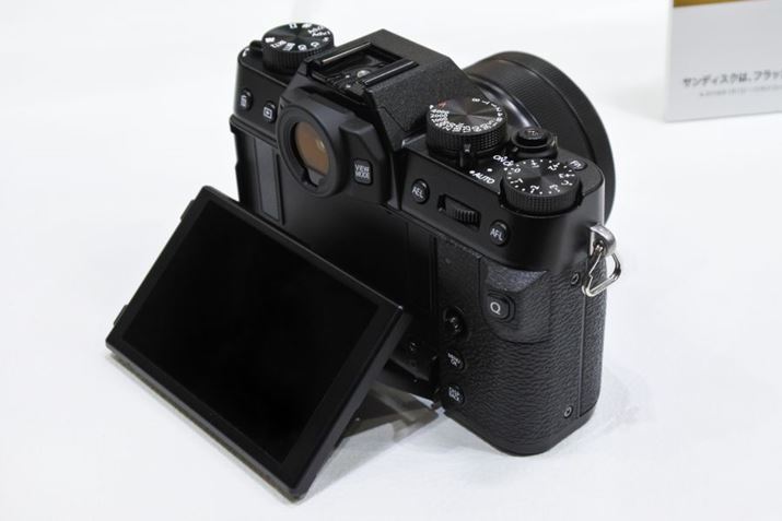 3.0^i104hbgj̃`gtj^[̗pB^b`plɂΉĂ