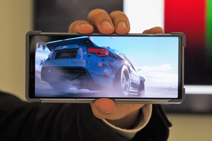 ۂ21:9̉fĐĂƂBтȂ͂fy߂