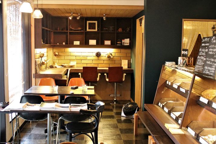 ukurabe CONTINENTAL DELICATESSENvX̗lq